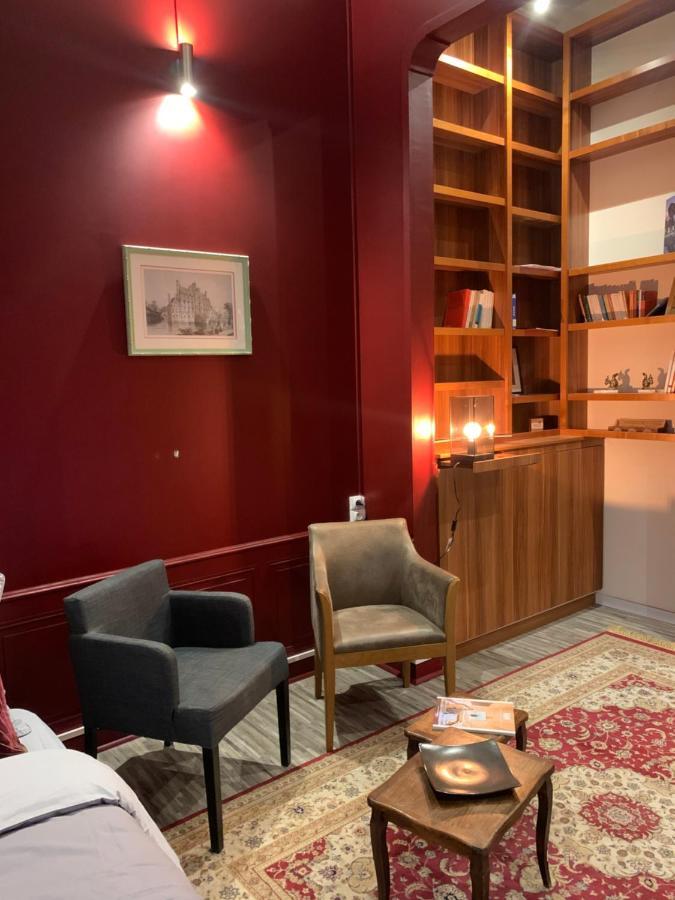 Au Pied Du Beffroy Lägenhet Arras Exteriör bild