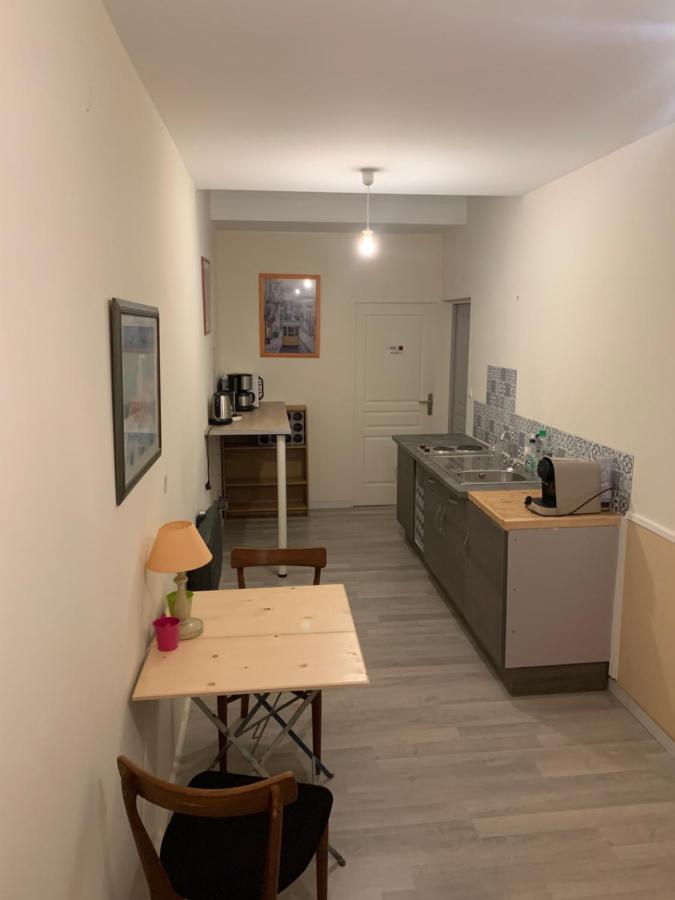Au Pied Du Beffroy Lägenhet Arras Exteriör bild